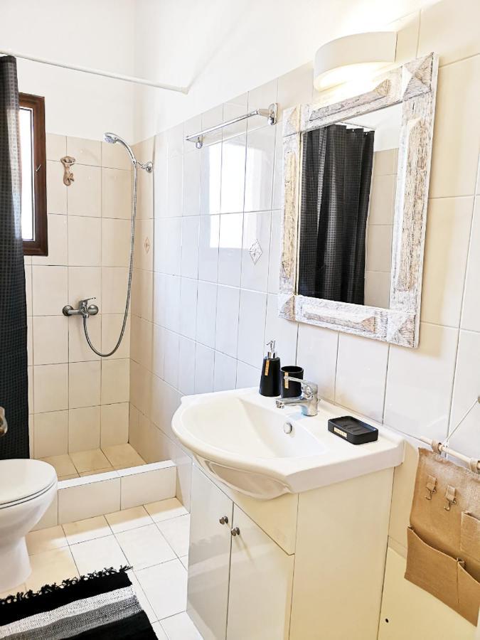 Villa Perissa Thira Eksteriør billede