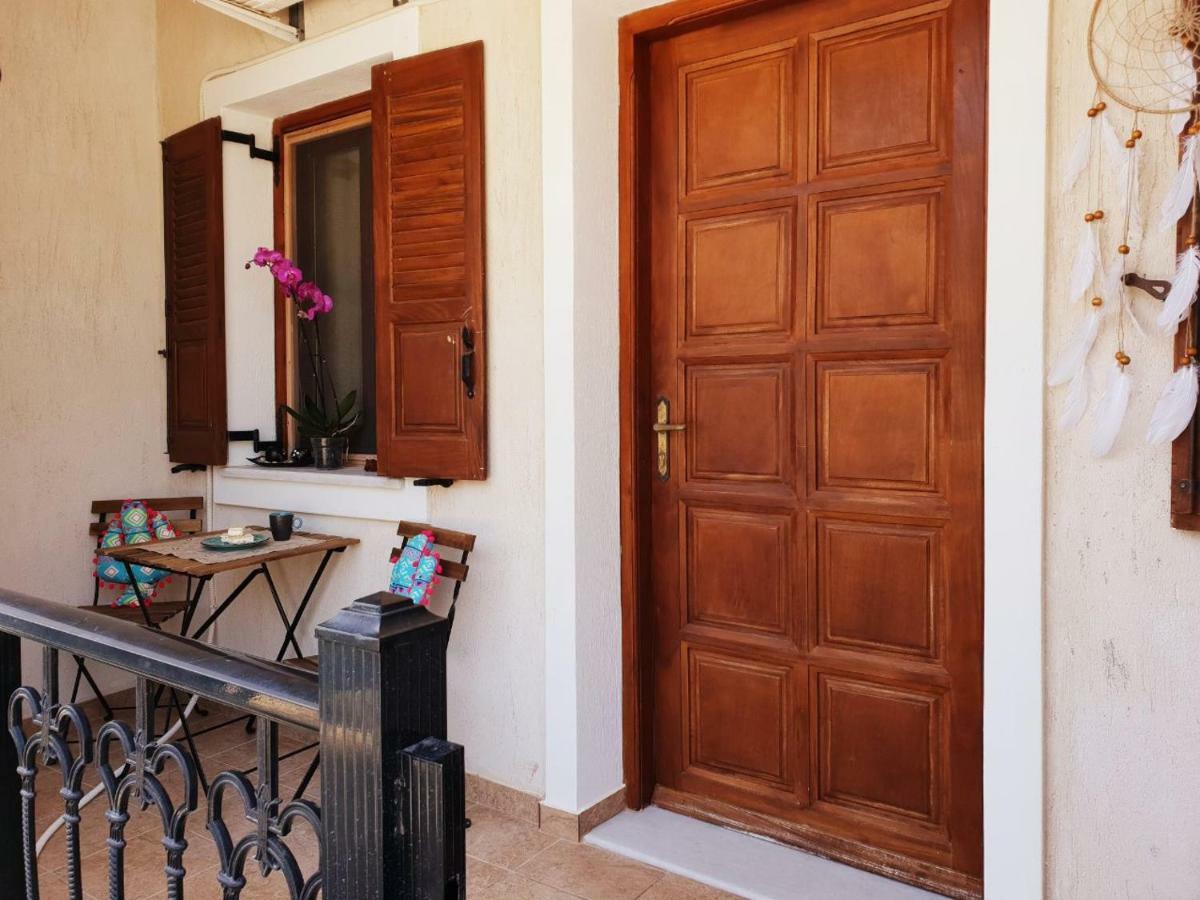 Villa Perissa Thira Eksteriør billede